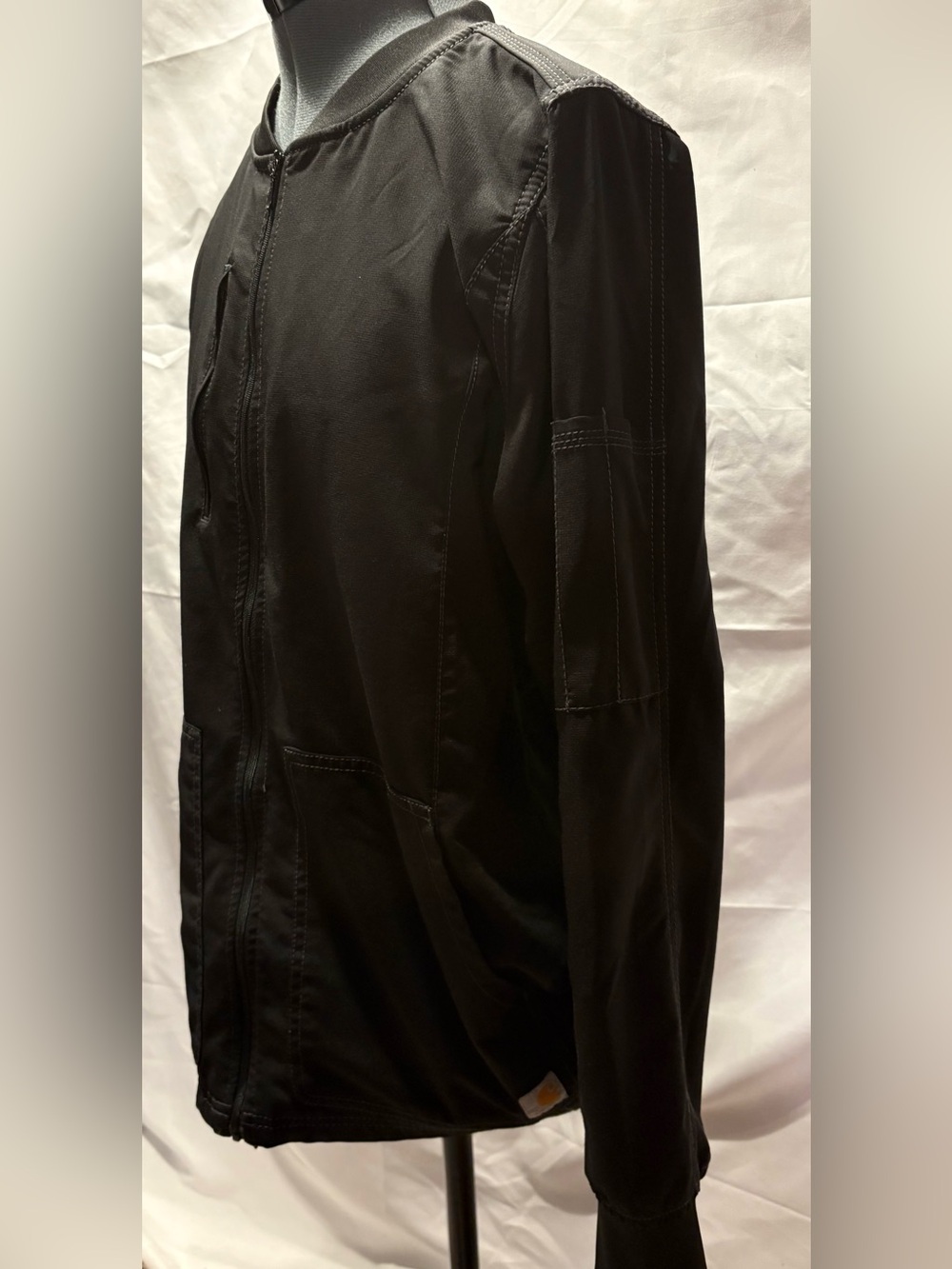 Women’s Carhartt FORCE lightweight scrub utility jacket